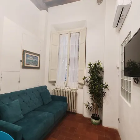 Corte Aranci E Corte Pini Deluxe Apartments In Historic Center Of Lucca Exterior photo