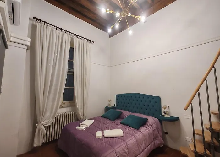 Corte Aranci E Corte Pini Deluxe Apartments In Historic Center Of Lucca
