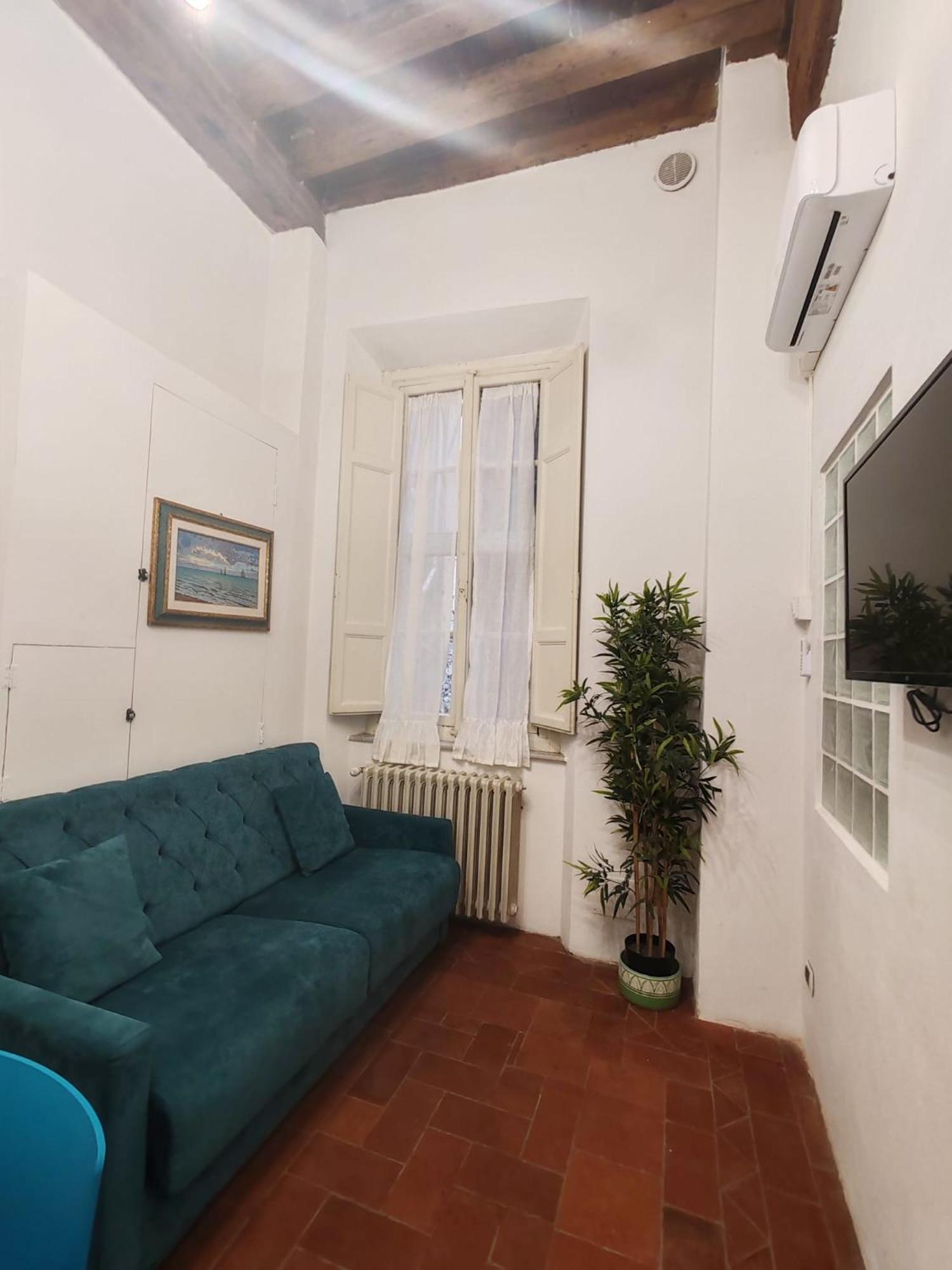 Corte Aranci E Corte Pini Deluxe In Historic Center Of Apartamento Lucca