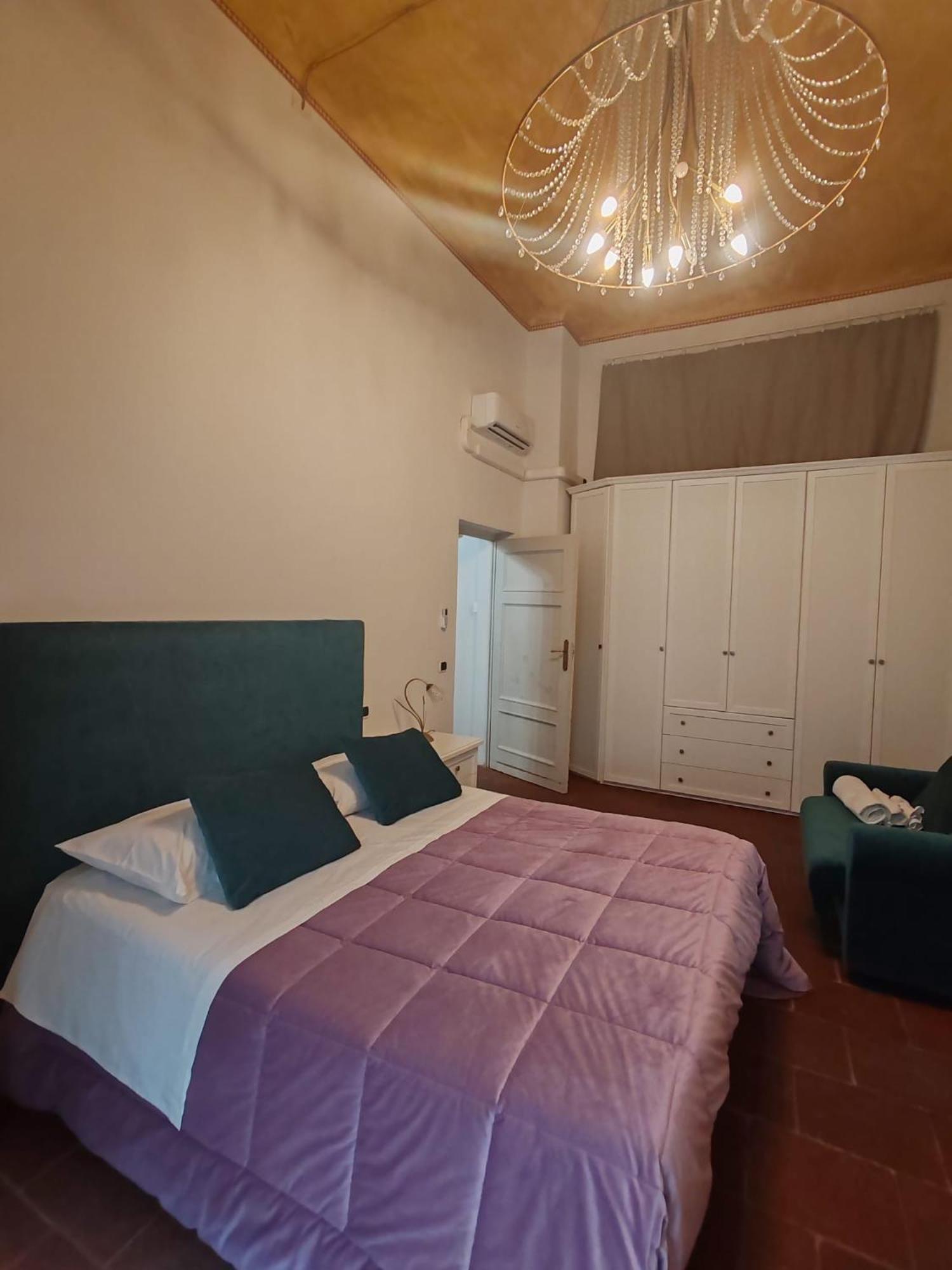Corte Aranci E Corte Pini Deluxe In Historic Center Of Apartamento