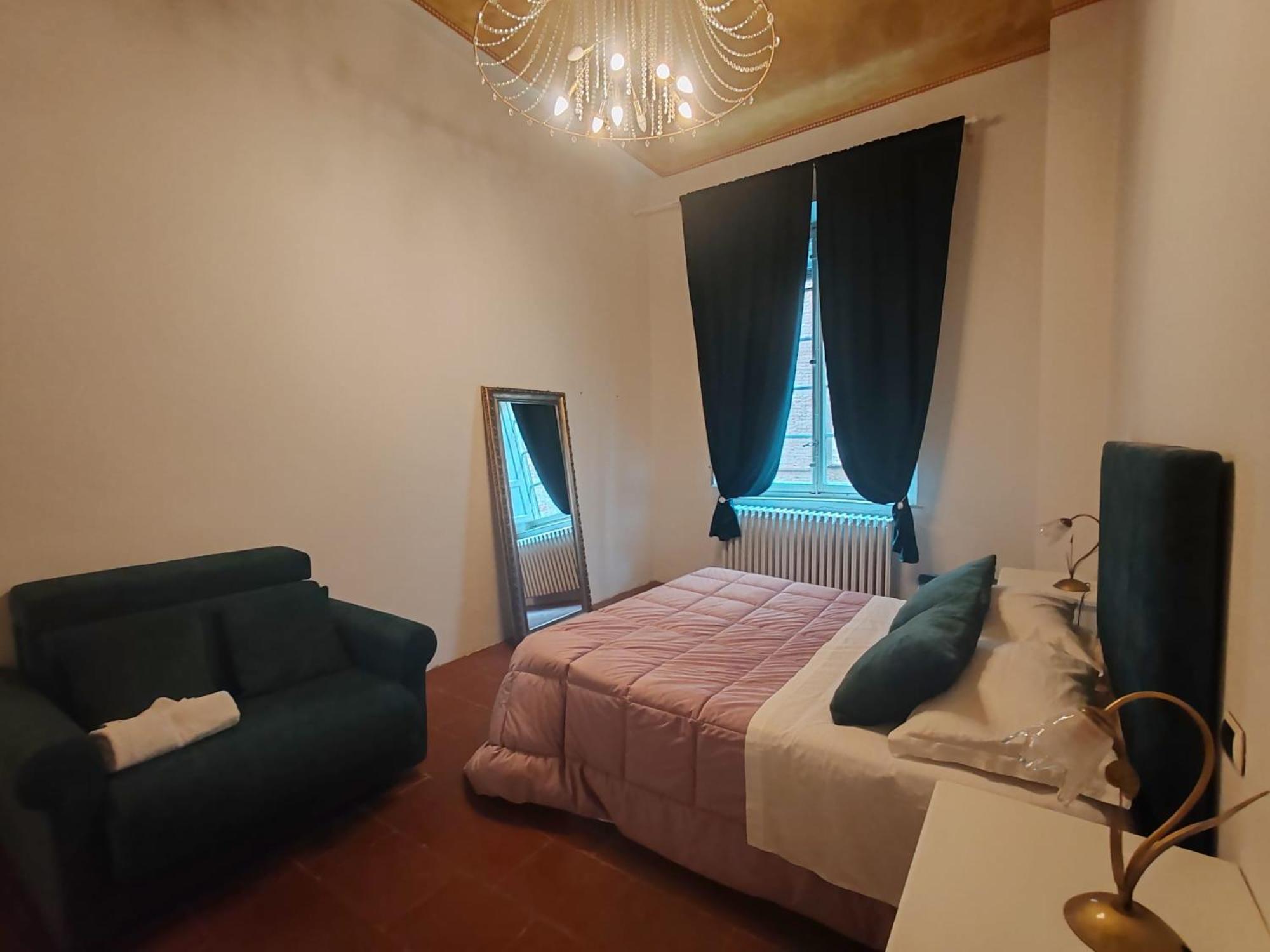 Corte Aranci E Corte Pini Deluxe In Historic Center Of